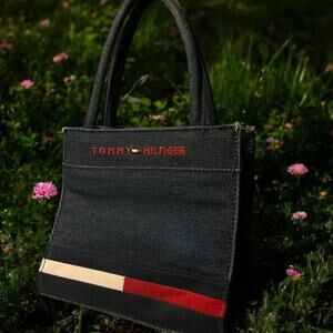 Tommy Hilfiger vintage Purse